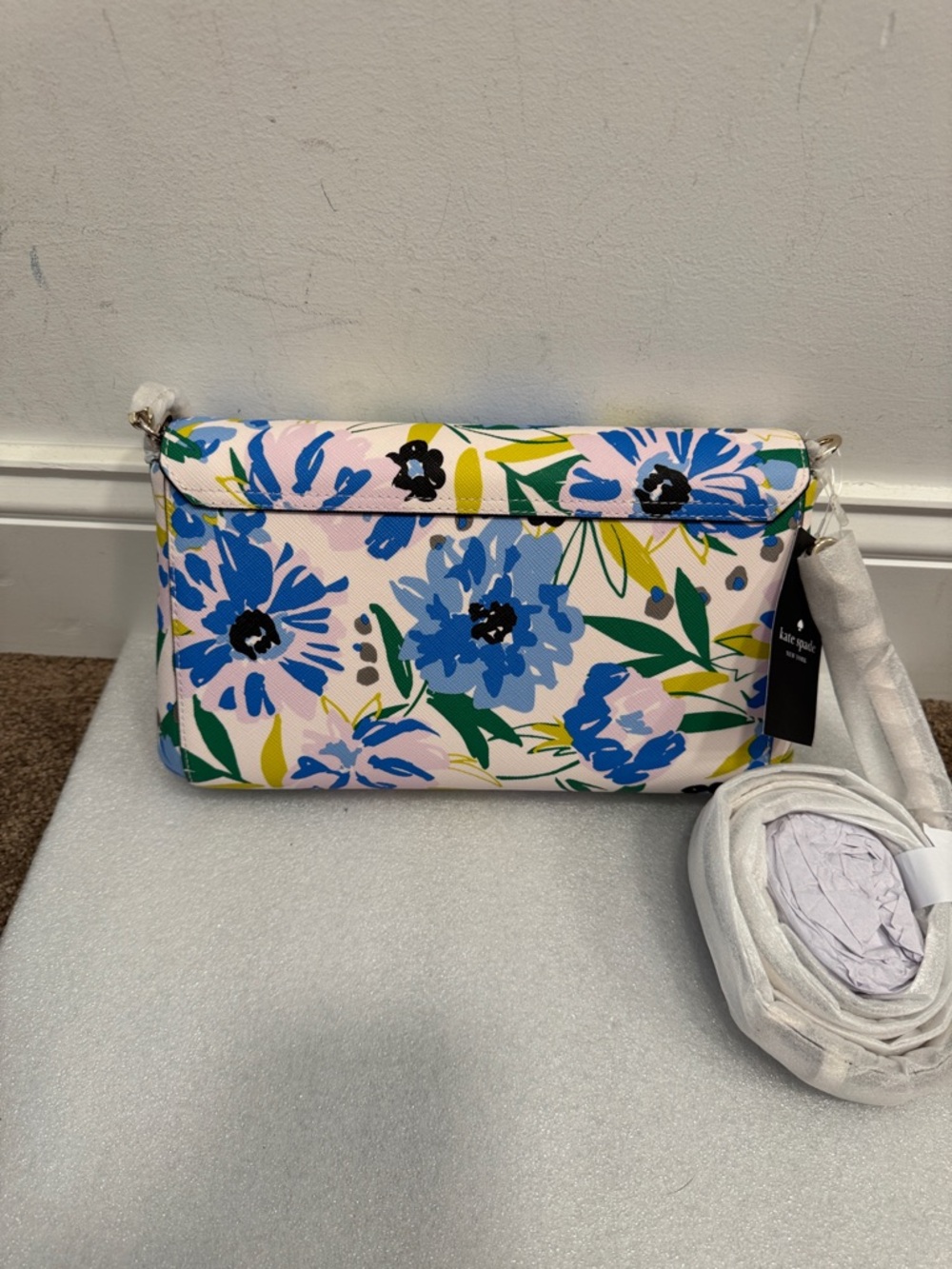 Kate spade Laurel way Madison festival floral crossbody bag purse NWT - Picture 4 of 8